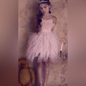 Tutu du monde feather Bodice swan princess 12Y